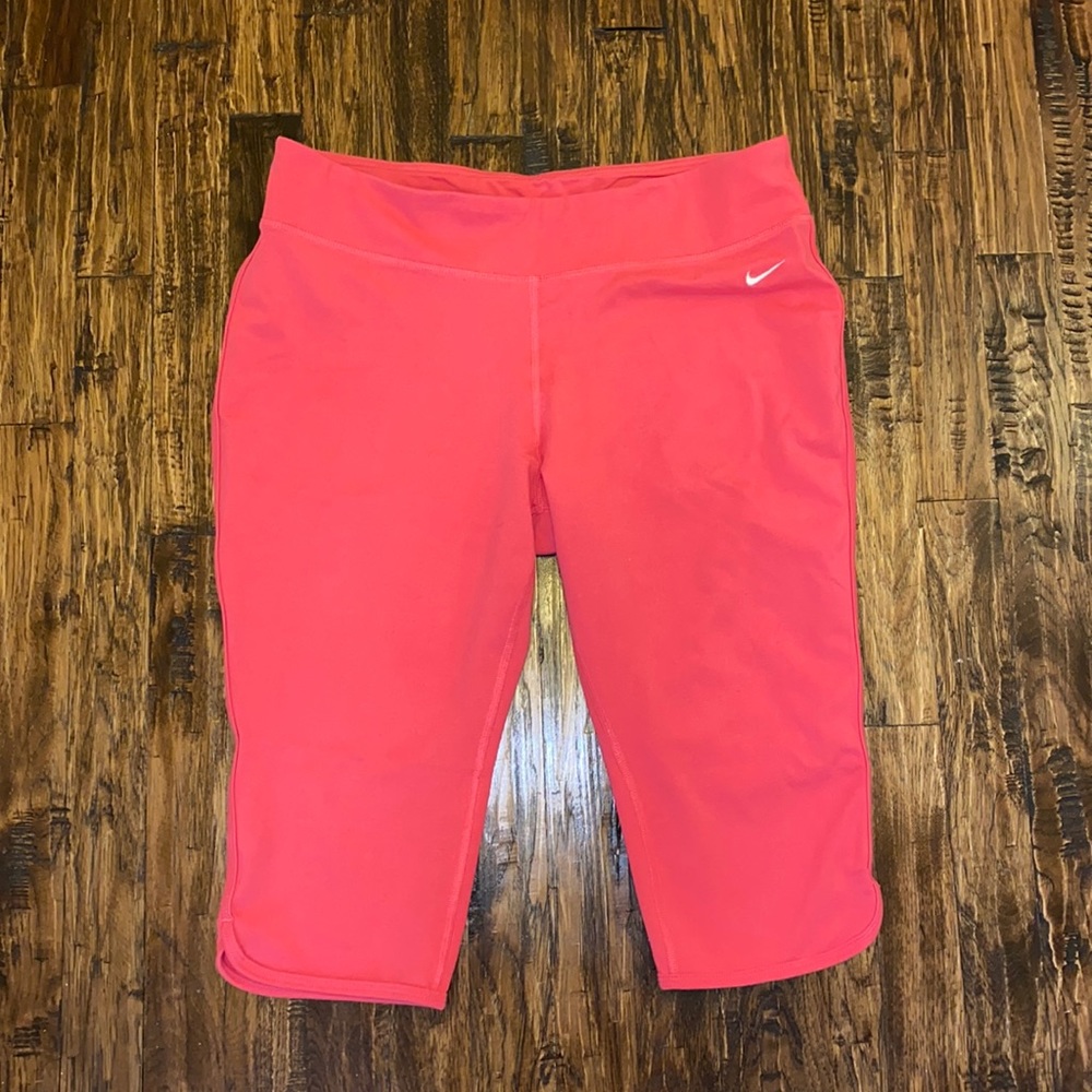 Nike DRI-FIT Pink Crop Capri Leggings Sz XL